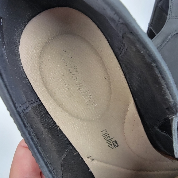 CLARKS Collection Sashlin Aleta Booties - Picture 14 of 15